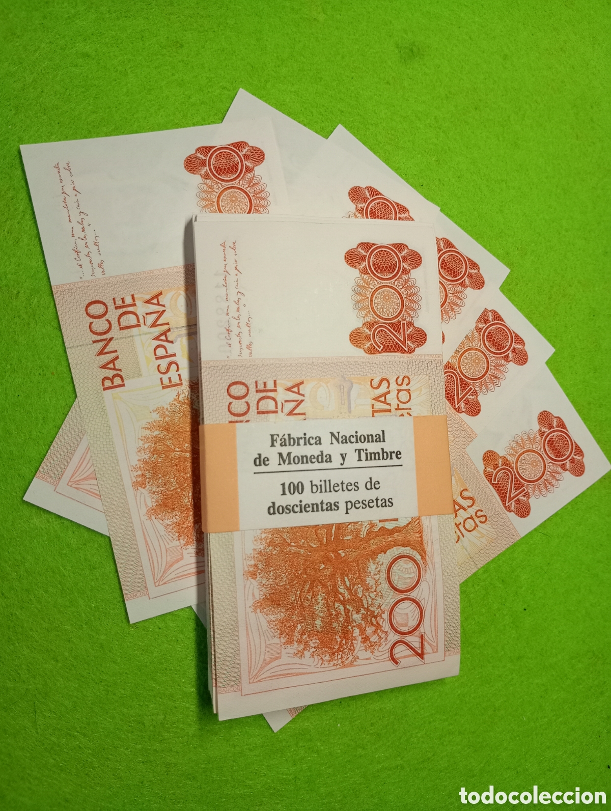 Billetes espa&ntilde;oles: 5 billetes de 200 pesetas sin serie..sin circular