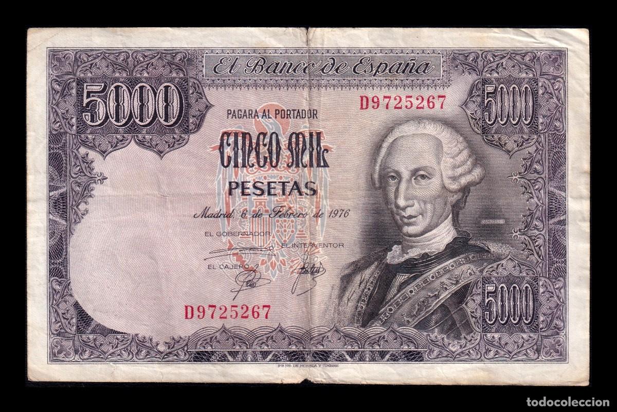 Billetes espa&ntilde;oles: Espa&ntilde;a 5000 Pesetas Carlos III 1976 Pick 155 Serie D Mbc Vf