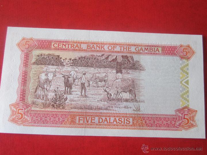 Billetes extranjeros: Gambia. billete de 5 dalasis - Foto 2