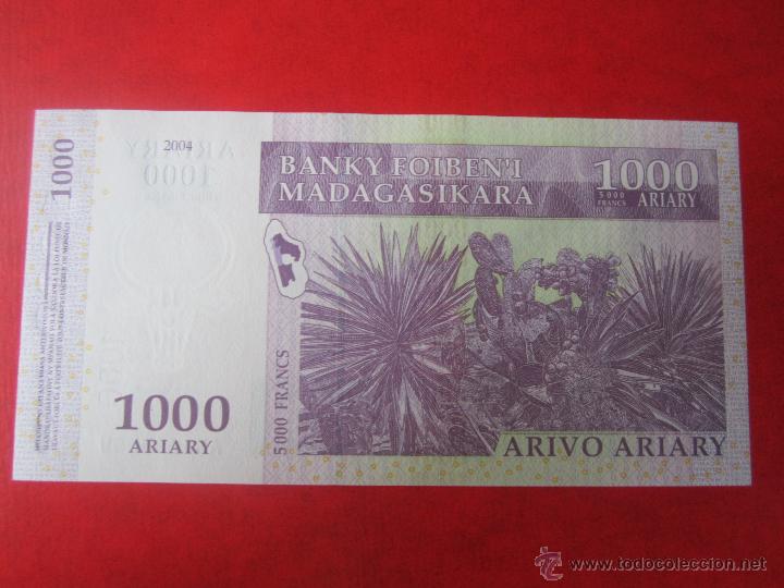Billetes extranjeros: Madagascar. billete de 1000 ariary 2004 - Foto 2
