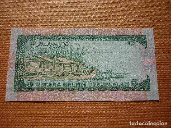 Billetes extranjeros: BILLETE DE BRUNEI DE 5 RINGGIT 1995 - serie B/7 392575 SC - Foto 2
