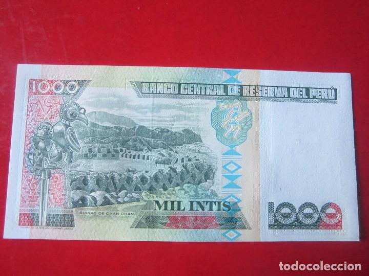 Billetes extranjeros: Peru. billete de 1000 intis. 1988 - Foto 2