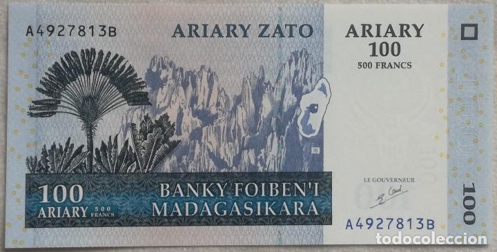 Billetes extranjeros: Billete Madagascar. 100 Ariary. 2004. Sin Circular - Foto 1