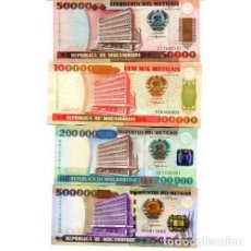 Billetes extranjeros: MOZAMBIQUE 50000 100000 200000 500000 METICAIS 1993 2003 P-138-142 UNC SET OF 4 PCS BILLETES. Lote 354234058