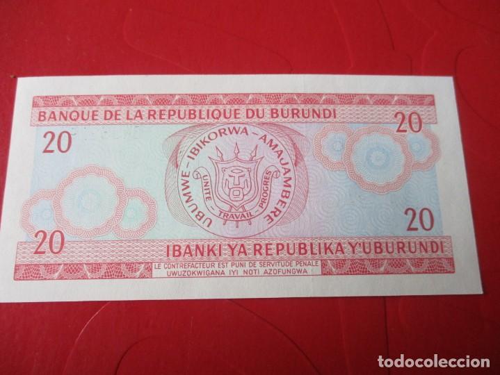 Billetes extranjeros: Burundi. billete de 20 francos. 1989 - Foto 2
