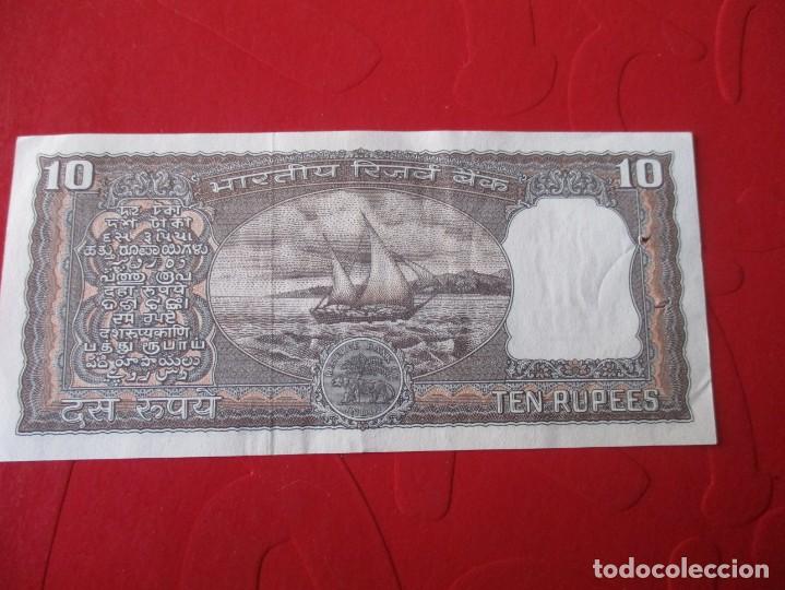 Billetes extranjeros: India. billete de 10 rupias - Foto 2