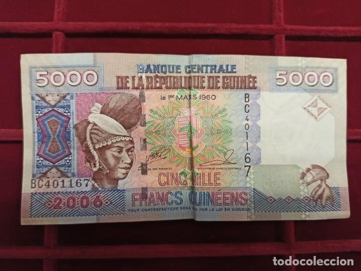 Billetes extranjeros: Guinea 5000 Francos 2006 Pick 41a - Foto 1