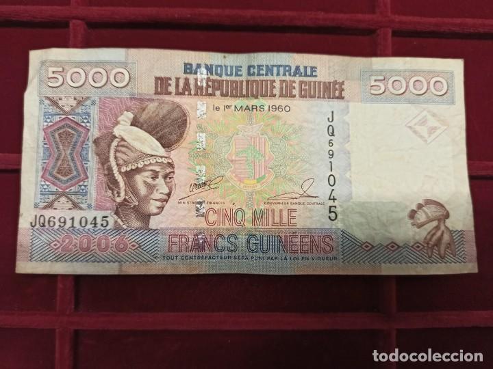 Billetes extranjeros: Guinea 5000 Francos 2006 Pick 41a - Foto 1