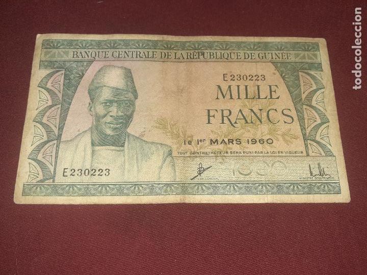 Billetes extranjeros: GUINEA 1000 FRANCOS 1960 - Foto 1