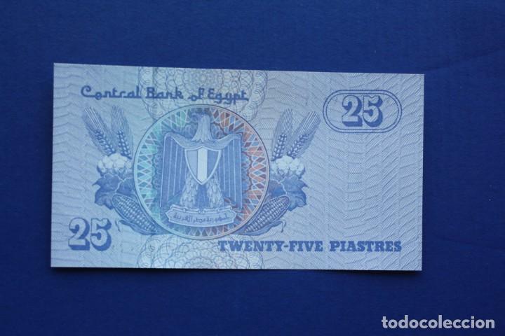 Billetes extranjeros: EGIPTO - 25 PIASTRES / PIASTRAS (2004-08) SC - Foto 2