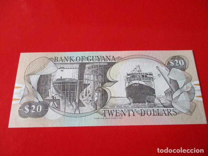 Billetes extranjeros: Guyana. billete de. 20 dolares. - Foto 2