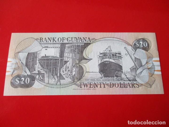 Billetes extranjeros: Guyana. billete de. 20 dolares. - Foto 2