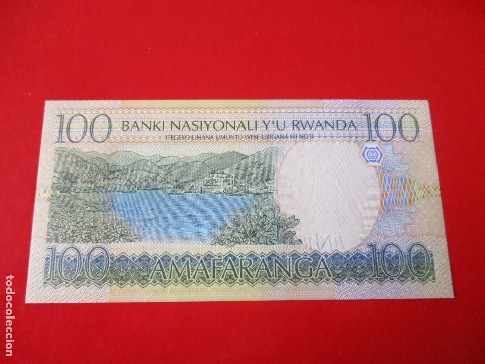 Billetes extranjeros: Rwanda. billete de 100 francos 2003 - Foto 2