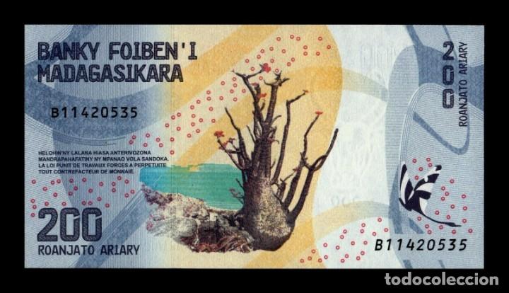 Billetes extranjeros: Madagascar 200 Ariary 2017 Pick 98a Sc Unc - Foto 2