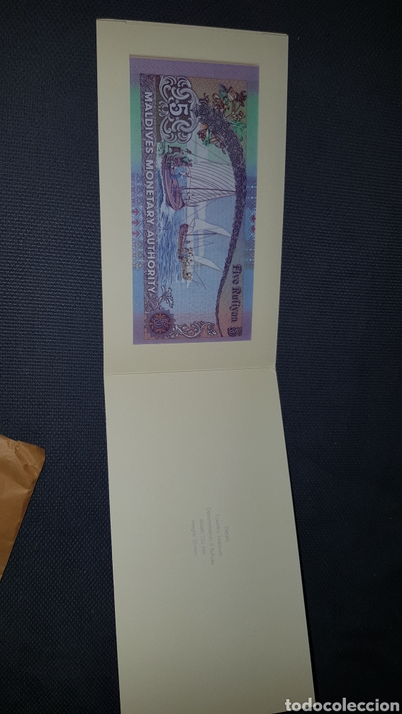 Billetes extranjeros: Maldives 5 rufiyaa in folder. Carpeta - Foto 2