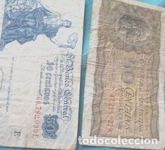 Billetes extranjeros: dos billetes de argentina de cincuenta centavos - Foto 1