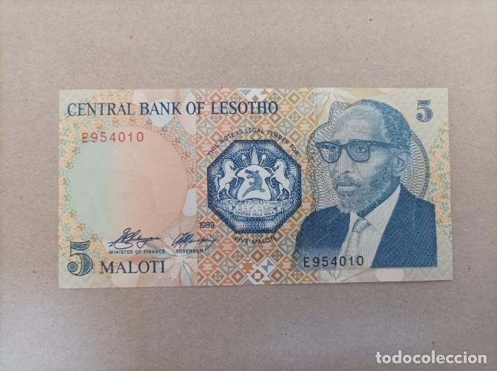 Billetes extranjeros: Billete de Lesotho de de 5 Malothi, a&ntilde;o 1989, UNCIRCULATED - Foto 2