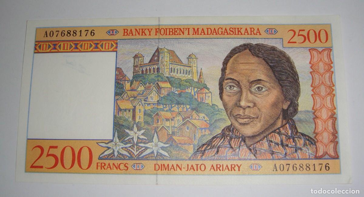 Billetes extranjeros: 2500 Francos. Madagascar. 1998. SC - Foto 2