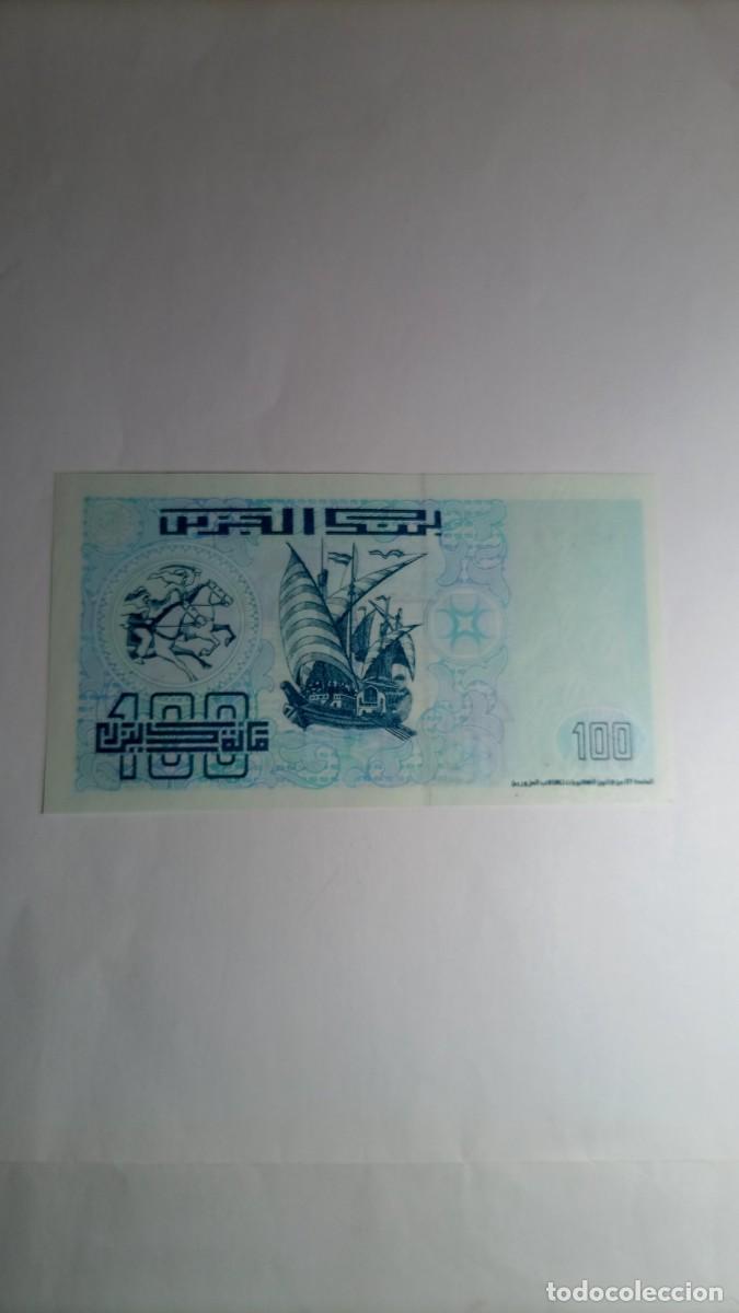 Billetes extranjeros: ARGELIA - 100 DINARS 1992 - P137 - Foto 2