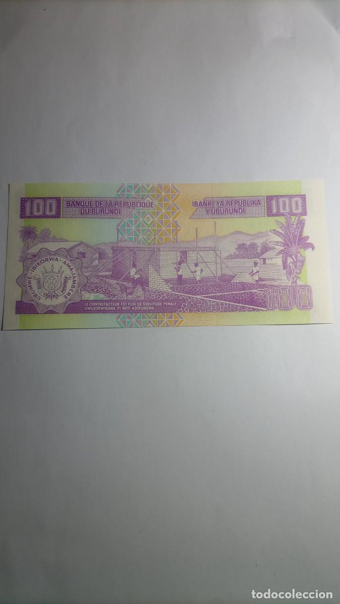 Billetes extranjeros: BURUNDI - 100 FRANCS 2004 - P37 - Foto 2