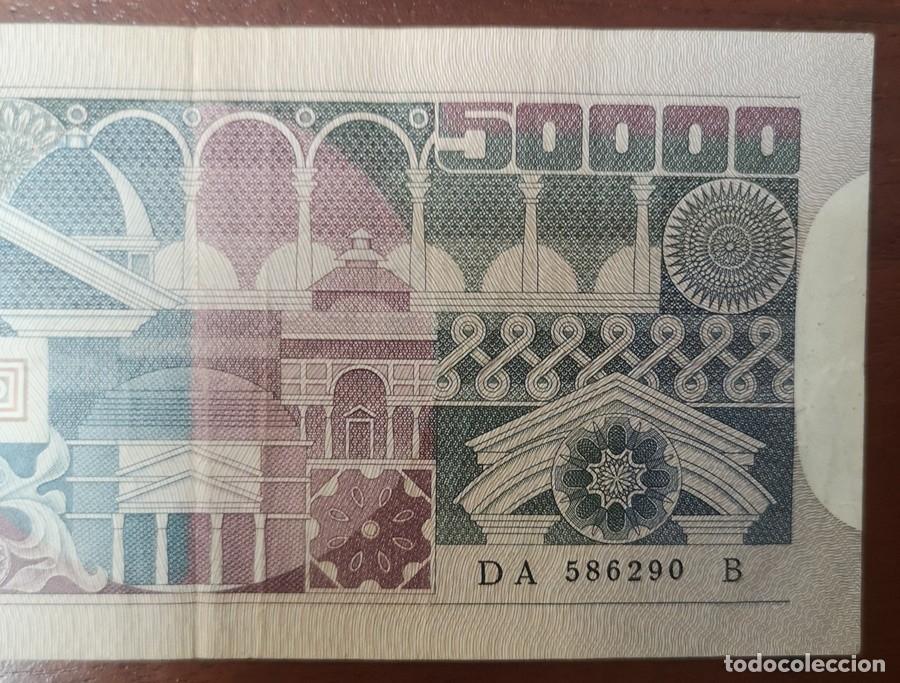 Billetes extranjeros: Dos Billetes de 50.000 Liras - Foto 4