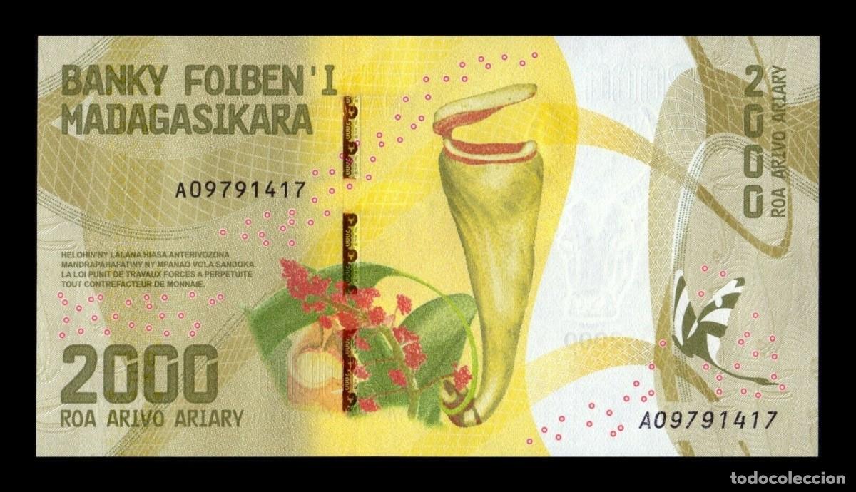 Billetes extranjeros: Madagascar 2000 Ariary 2017 Pick 101a Sc Unc - Foto 2