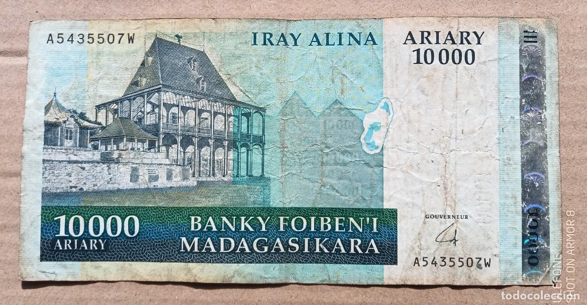 Billetes extranjeros: MADAGASCAR - 10000 ARIARY ( 2008 ) BC- - Foto 1