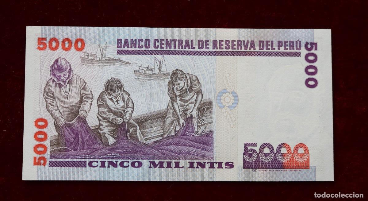 Billetes extranjeros: 5000 INTIS 1988 PERU. P#137. SC / UNC. - Foto 2