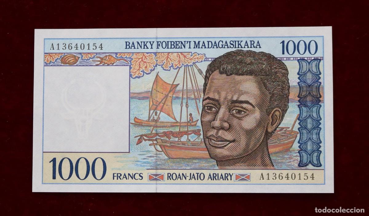 Billetes extranjeros: 1000 FRANCOS 1994 MADAGASCAR. P#76A. SC / UNC. - Foto 1