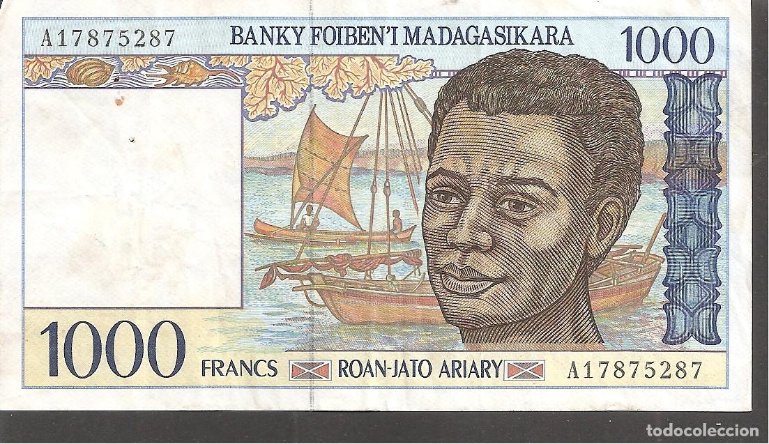 Billetes extranjeros: MADAGASCAR 1000 FRANCOS 1994 - Foto 1