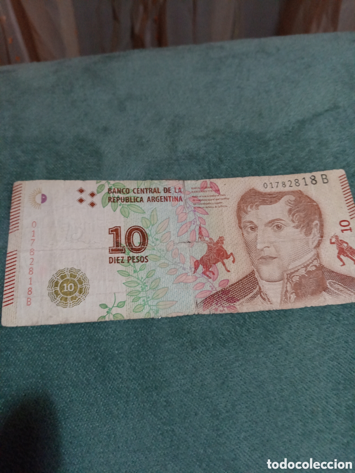 Billetes extranjeros: Dos billetes de 10 pesos, Argentina - Foto 3