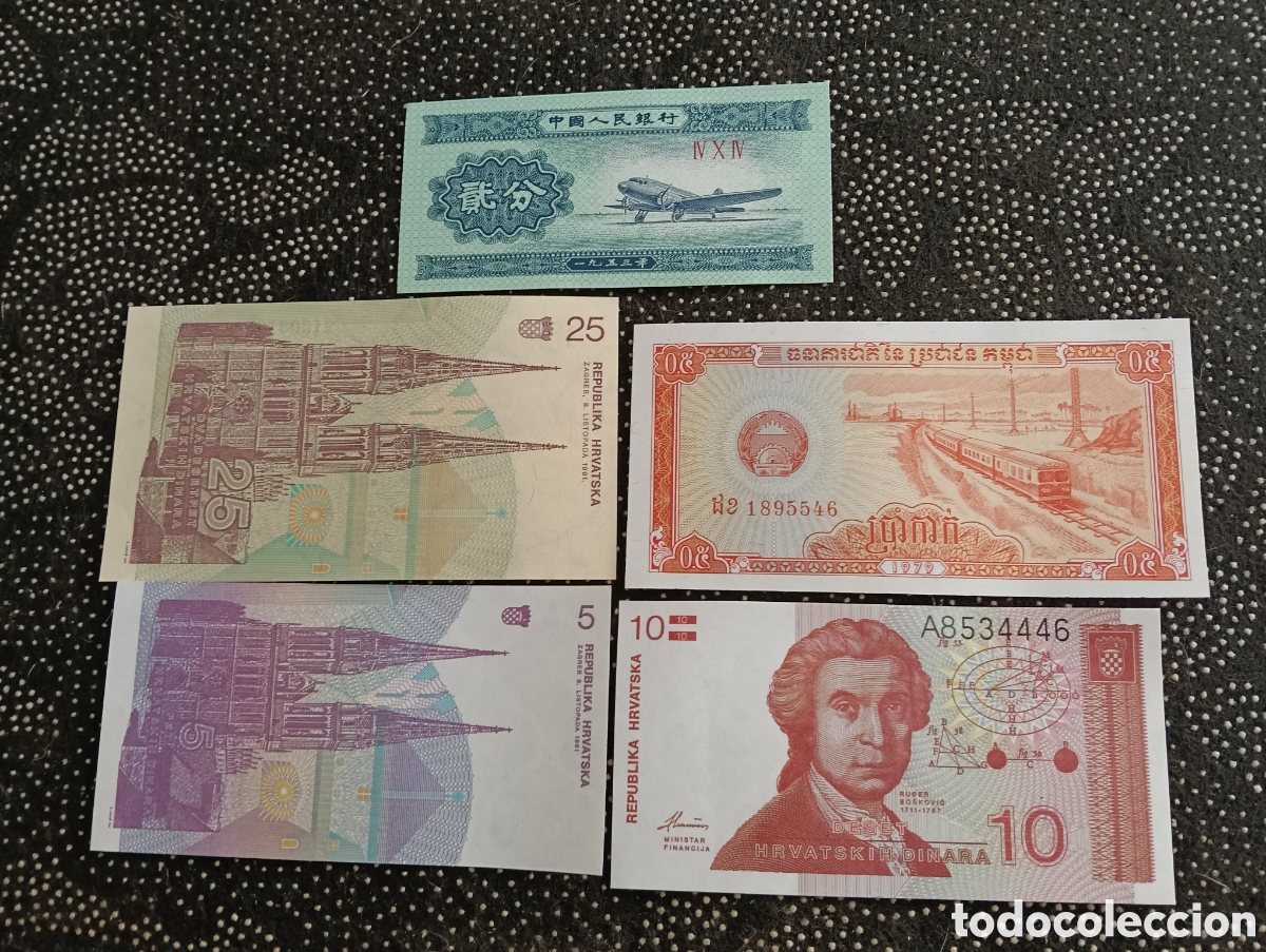 Billets internationaux: Lote de 5 billetes extranjeros varios pa&iacute;ses nuevos en buen estado.