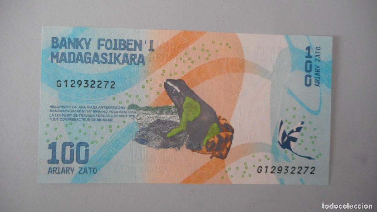 Billetes extranjeros: MADAGASCAR 100 ARIARY / PLANCHA - Foto 2