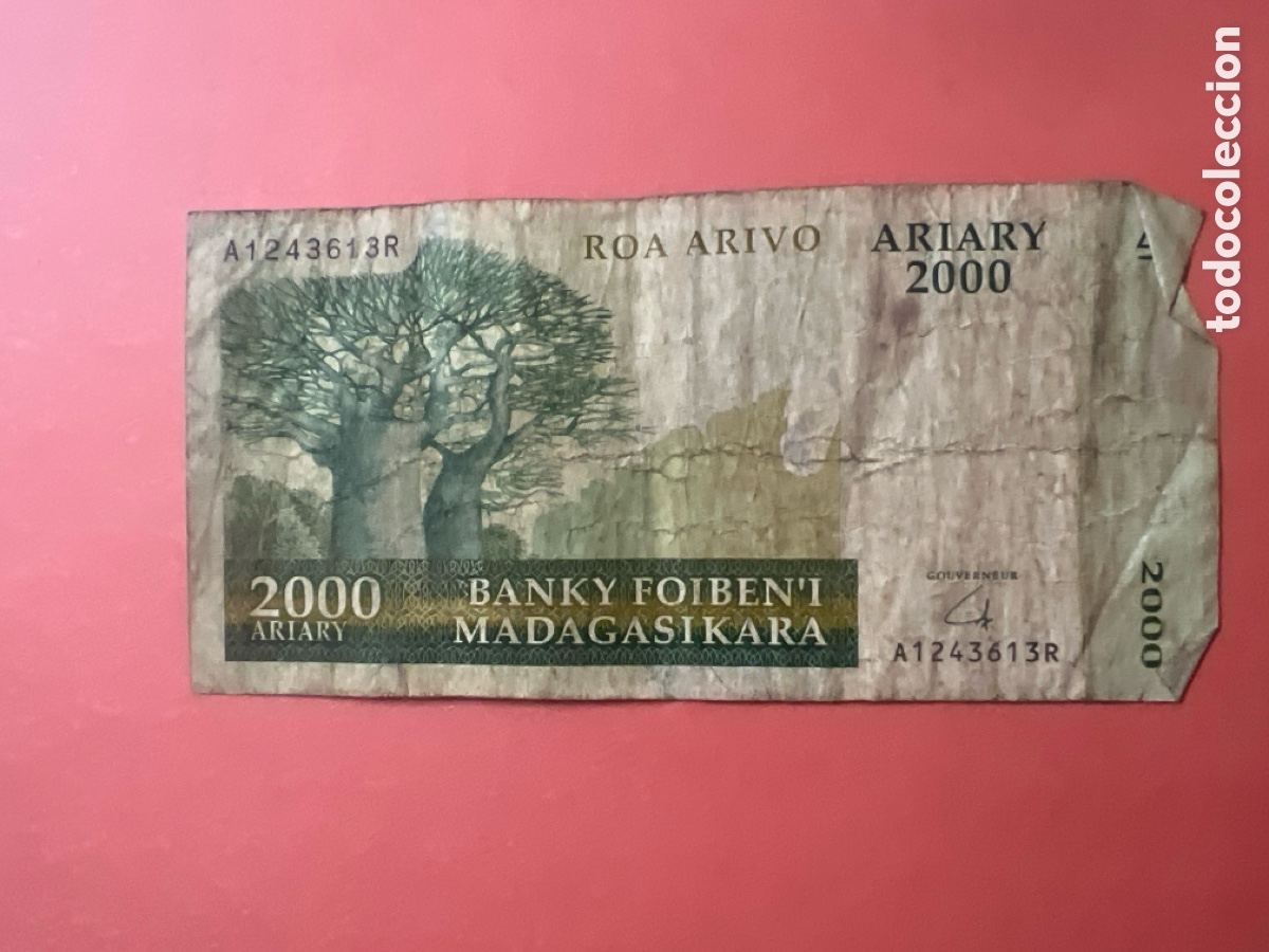 Billetes extranjeros: 111b. MADAGASCAR. Conmemorativo 2000 ariary - Foto 1