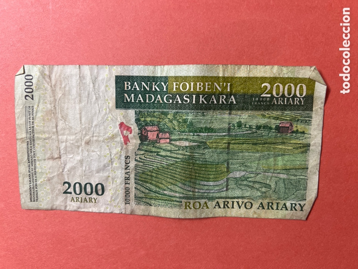 Billetes extranjeros: 1114b. MADAGASCAR. Conmemorativo 2000 ariary - Foto 2