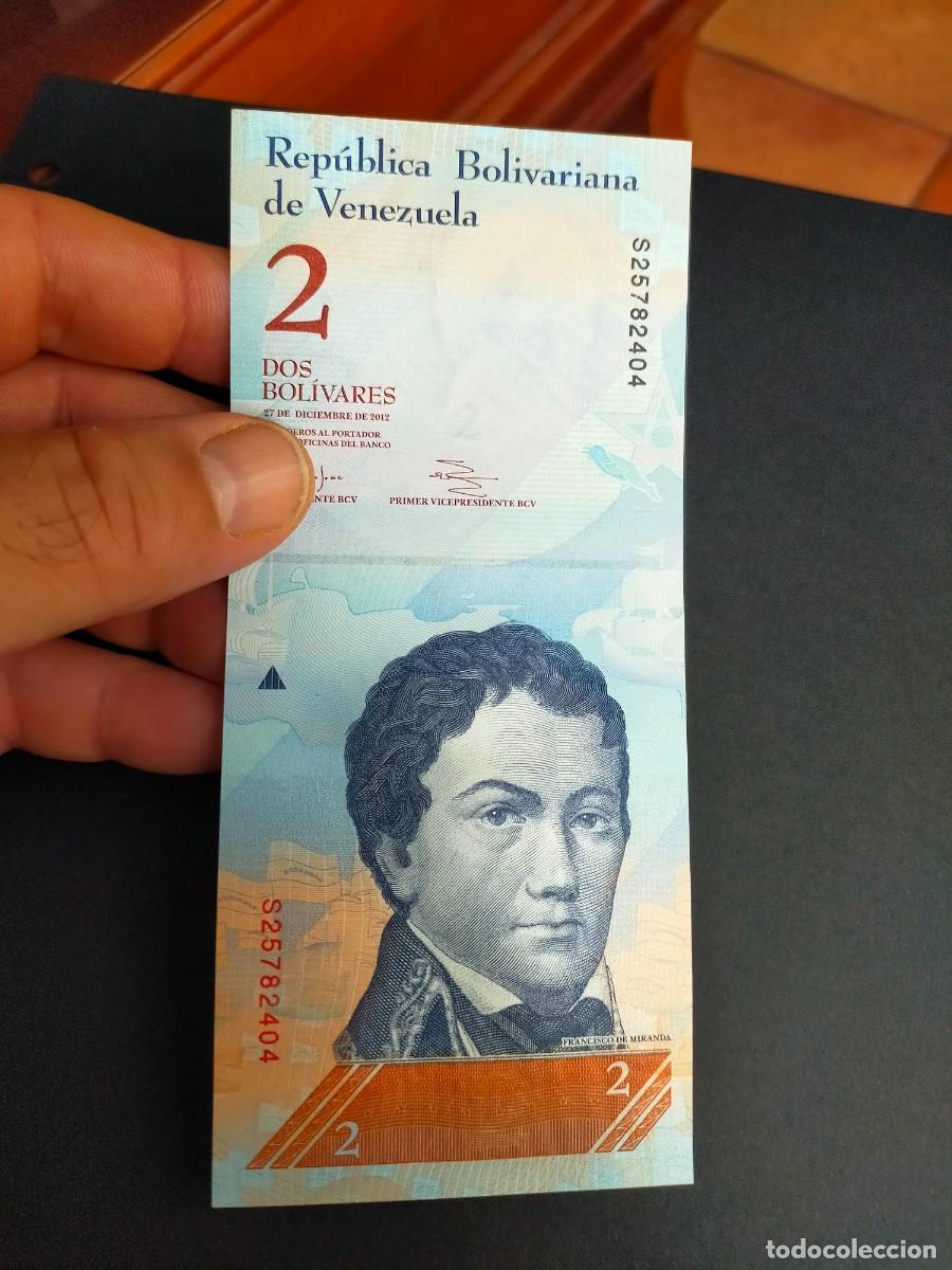 Billetes extranjeros: BILLETE DE 2 DOS BOLIVARES 27 DICIEMBRE 2012 BANCO VENEZUELA EXCEPCIONAL CONSERVACION