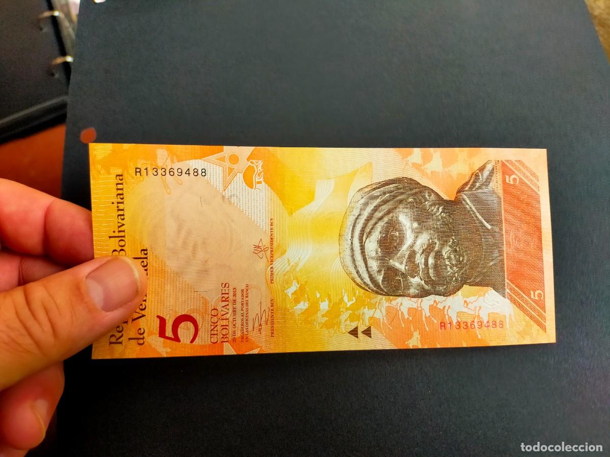 Billetes extranjeros: BILLETE DE 5 CINCO BOLIVARES 29 OCTUBRE 2013 REPUBLICA VENEZUELA EXCEPCIONAL CONSERVACION