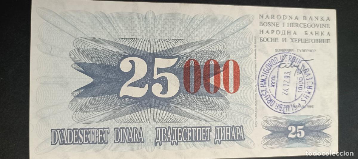 Billetes extranjeros: BOSNIA HERZEGOVINA 25000 DINARA 1993 S/C P=54f( ROJO RETIMBRADO)