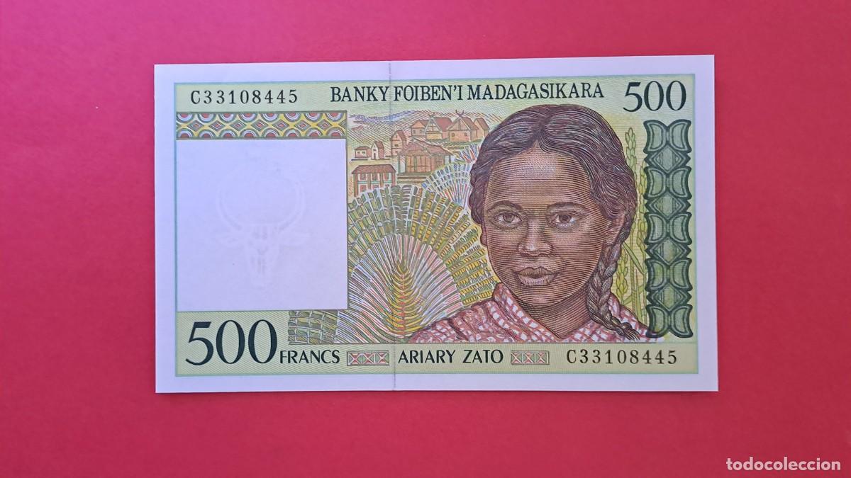 Billetes extranjeros: MADAGASCAR - 500 FRANCOS - SIN CIRCULAR