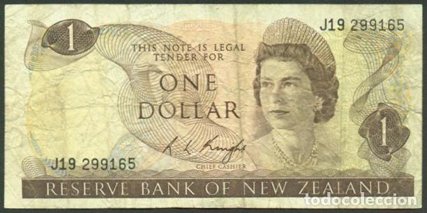Billetes extranjeros: NUEVA ZELANDA (NEW ZEALAND). 1 $ (1975-1977). Pick 163 c. Isabel II, fauna, ave. Firma - Knight.