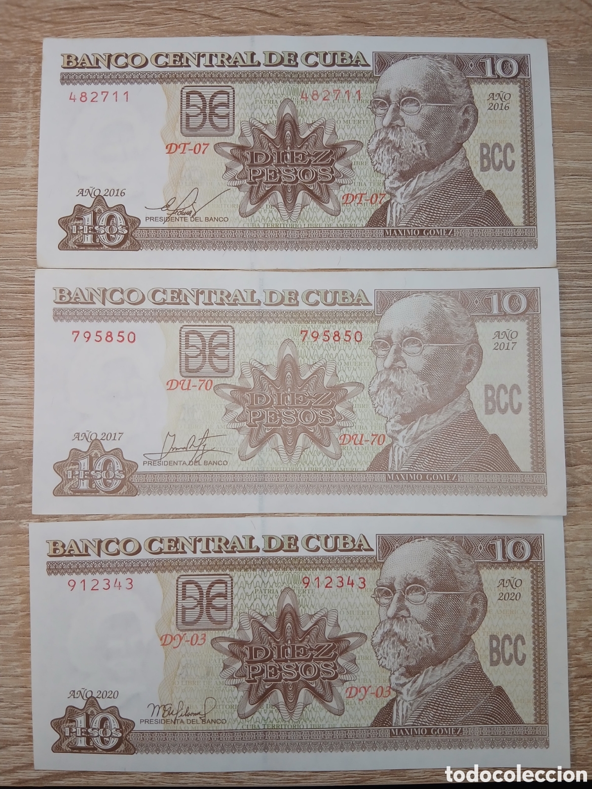 International Banknotes: L165B62.Cuba lote de 3 billetes 10 pesos