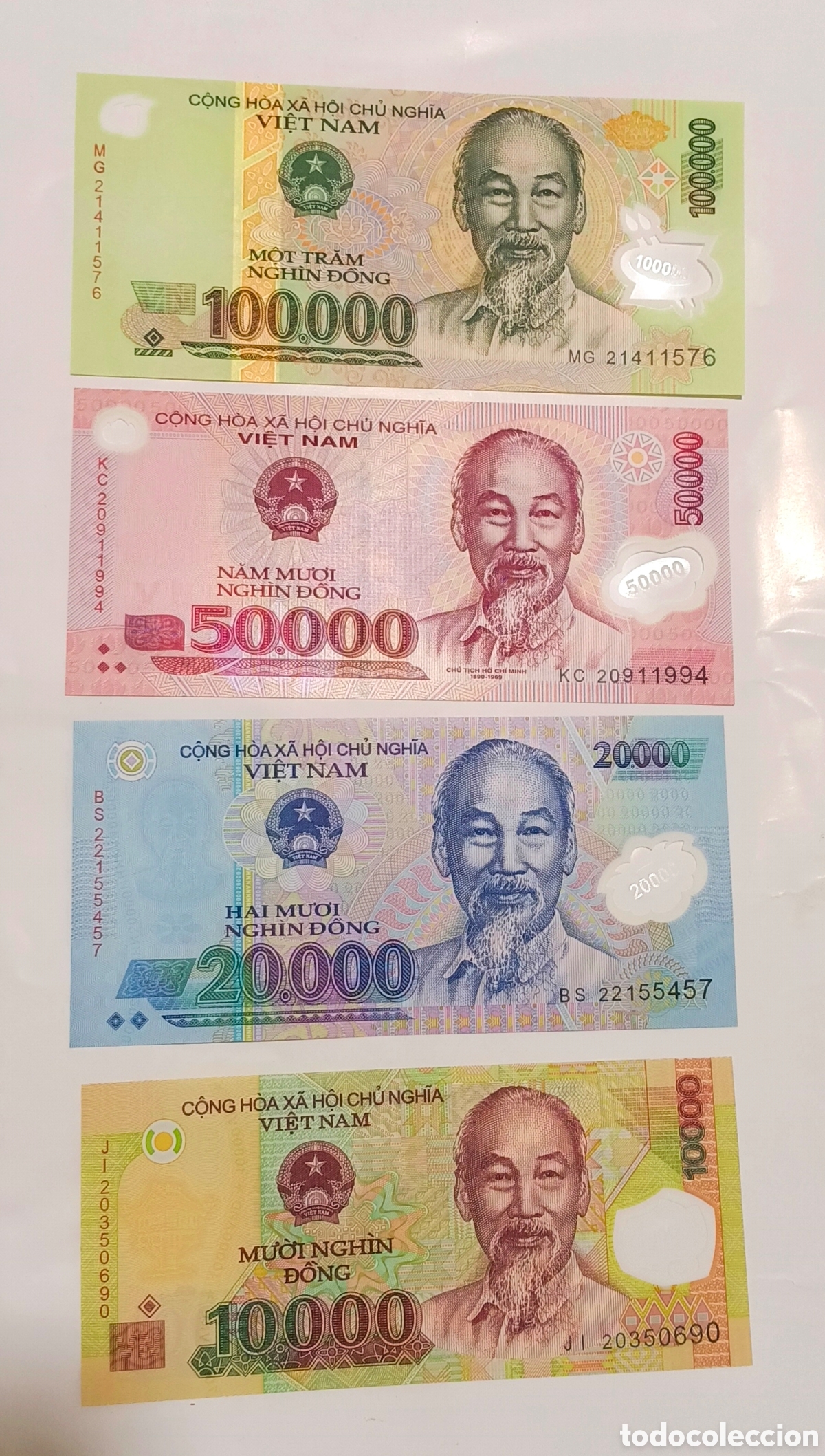 Billetes extranjeros: Set 4 billetes Vietnam pol&iacute;meros originales % sin circular lee descripci&oacute;n