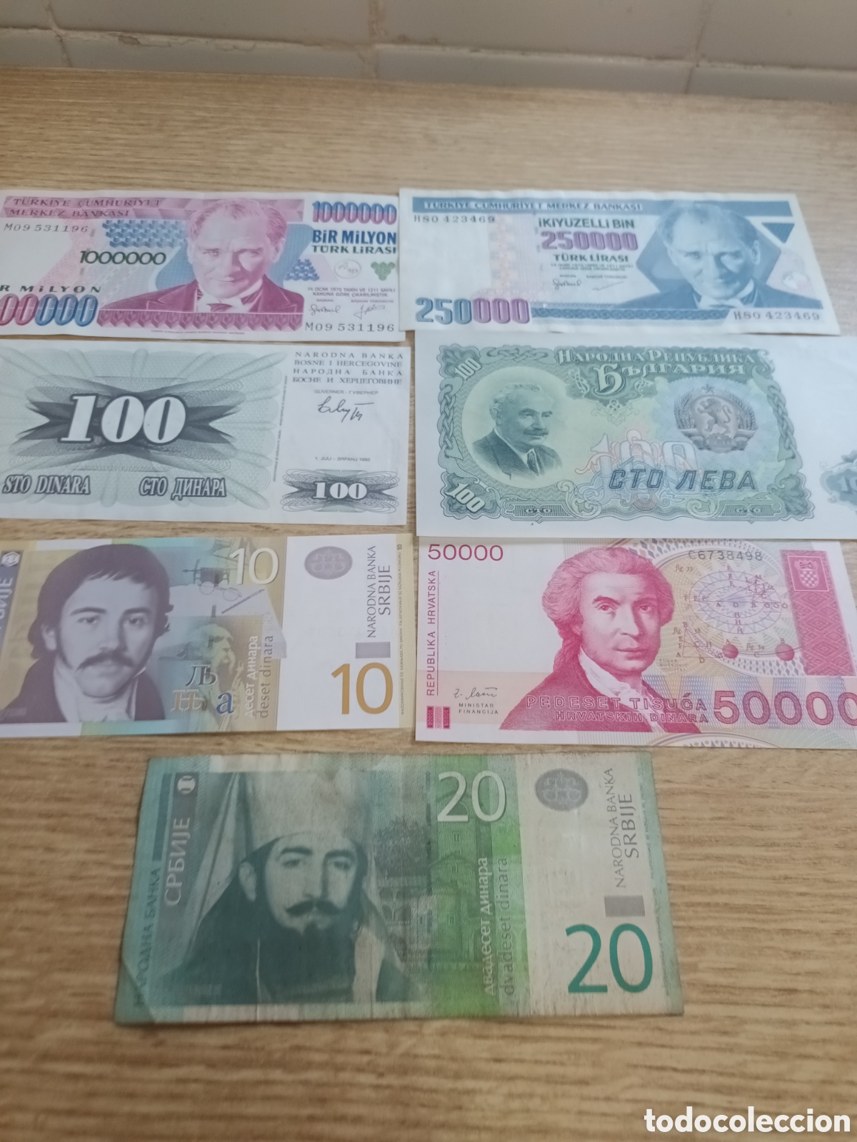 Billetes extranjeros: LOTE DE 7 BILLETES DE DISTINTOS PA&Iacute;SES Y FECHAS