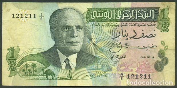 Billetes extranjeros: TUNEZ. 1/2 dinars 1973. Pick 69.