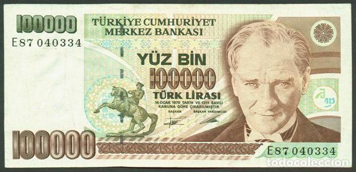 Billetes extranjeros: TURQUIA. 100000 lira (1997). Pick 205 b. Serie E. Con ornamento en la esq. sup. dcha.