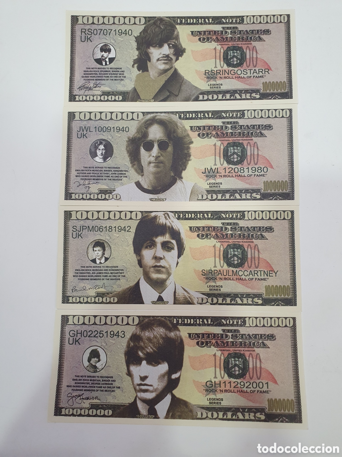 Billetes extranjeros: 4 billetes de fantas&iacute;a Los Beatles. Dolares. (L120)