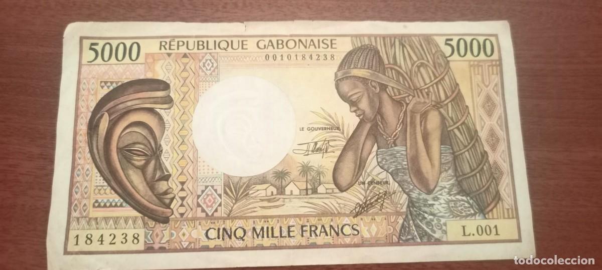 Billetes extranjeros: GABON 5000 FRANCS P6 VF