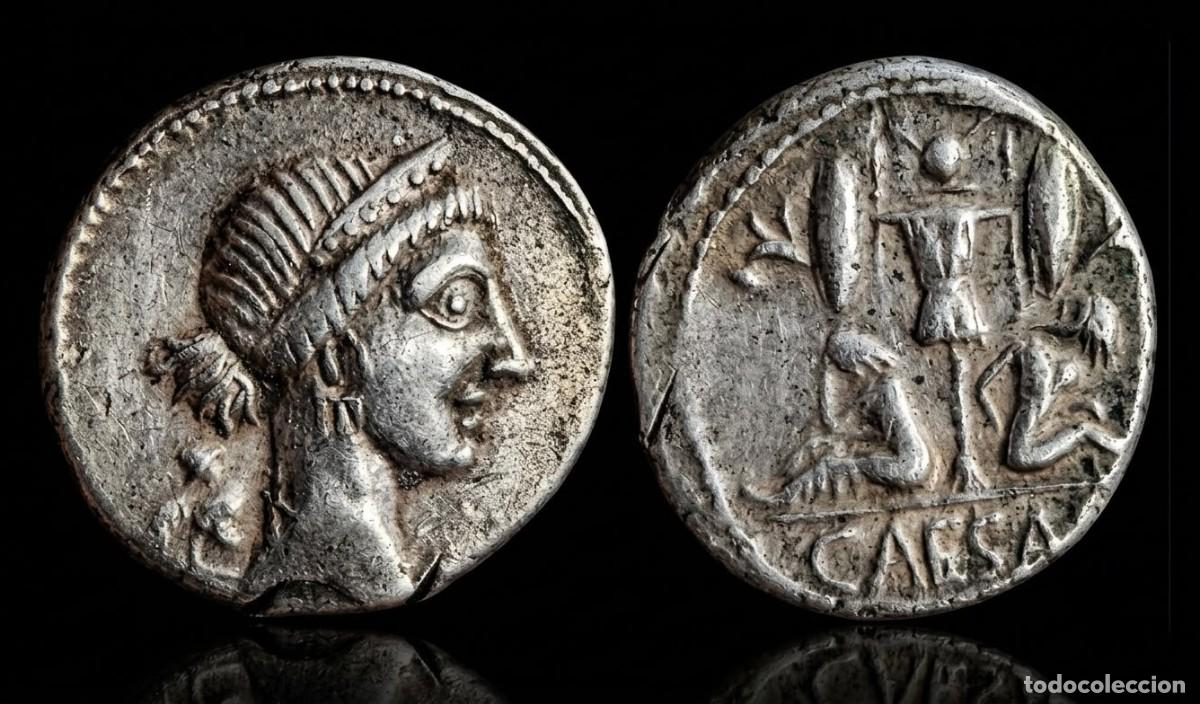 Billetes extranjeros: Roma Denario Julio C&eacute;sar 46 a. C.-45 a. C. Plata