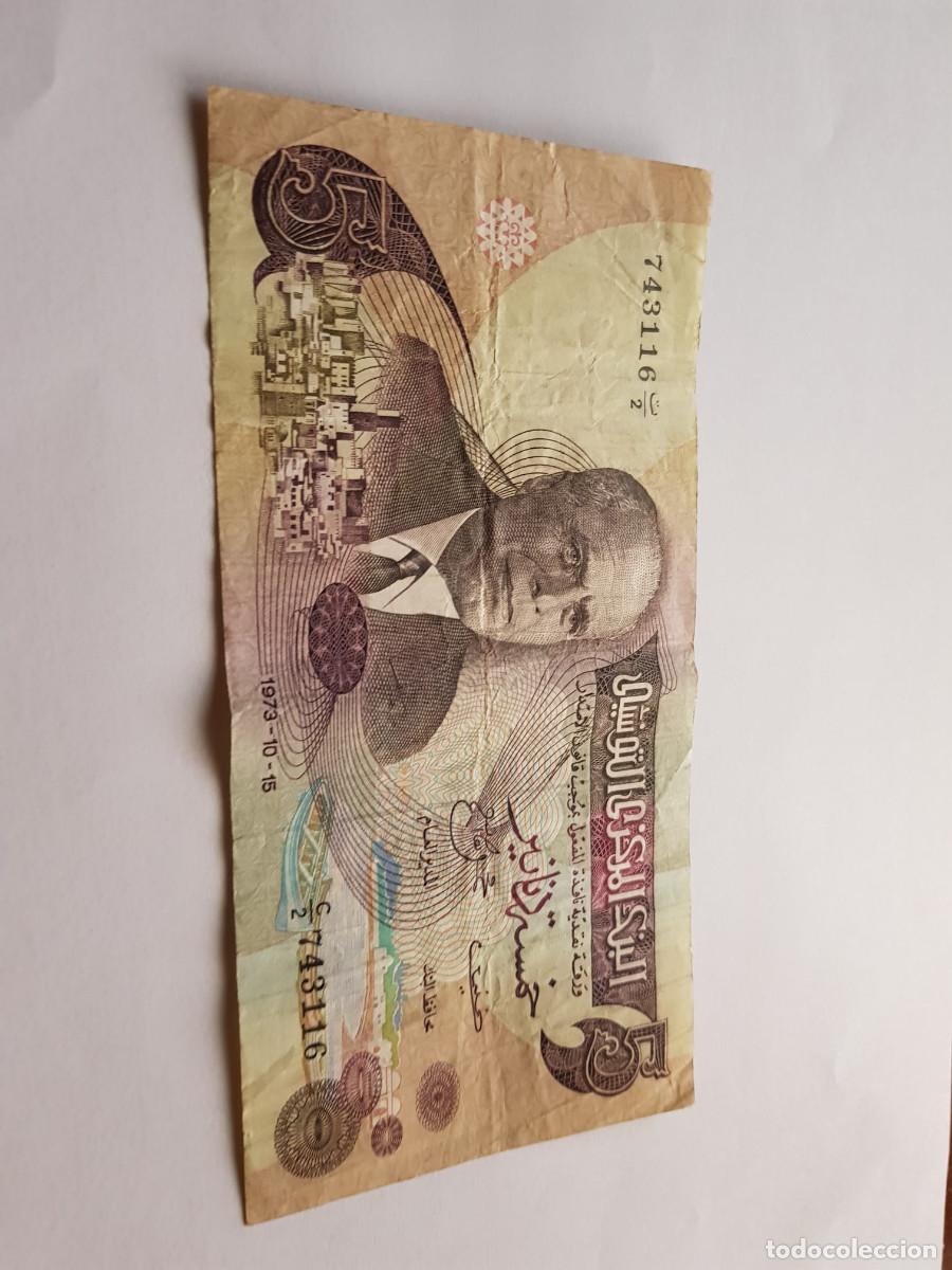 Billetes extranjeros: TUNEZ- 5 DINARS-1973