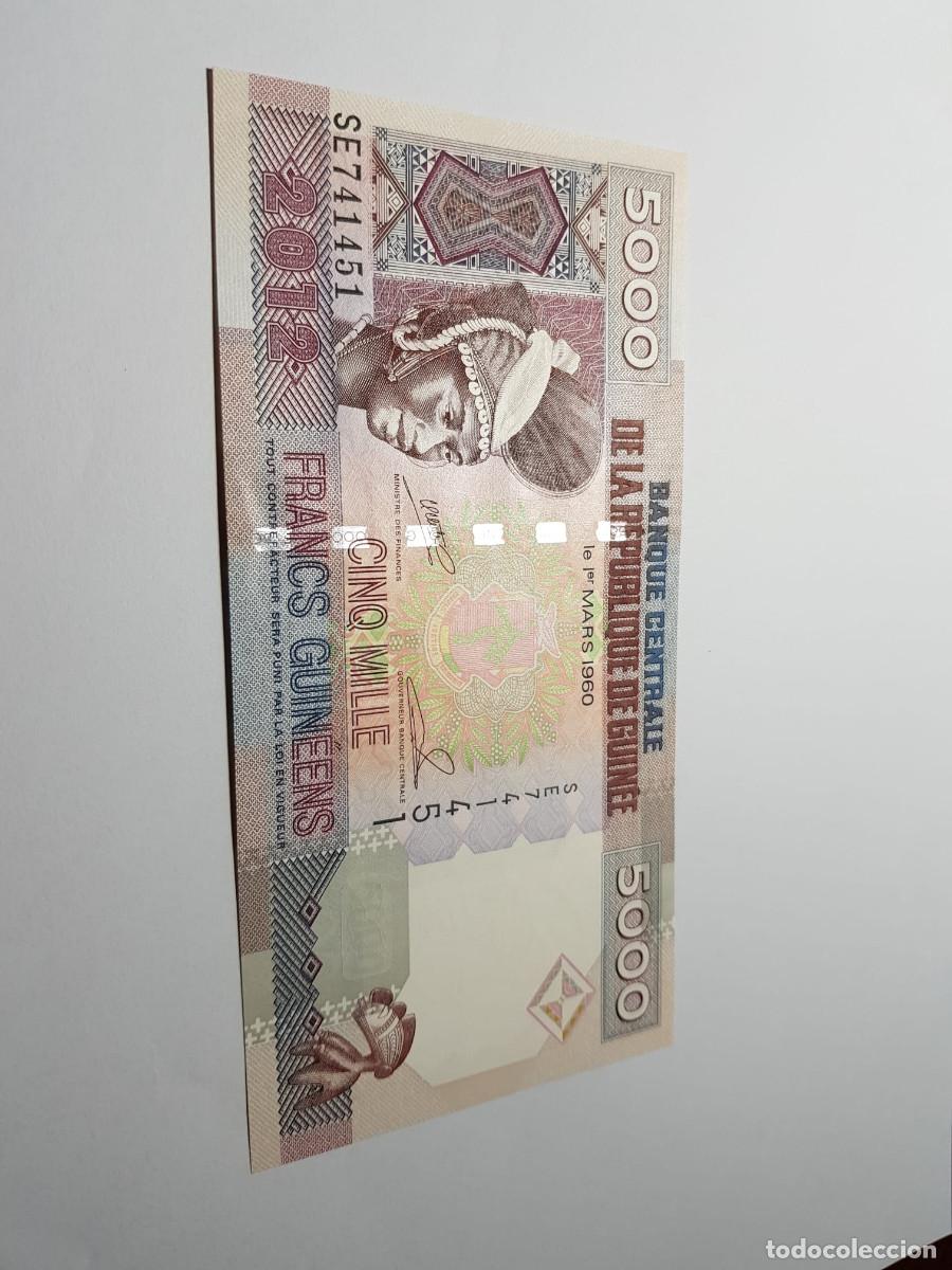 Billetes extranjeros: GUINEA- 5000 FRANCOS-1960